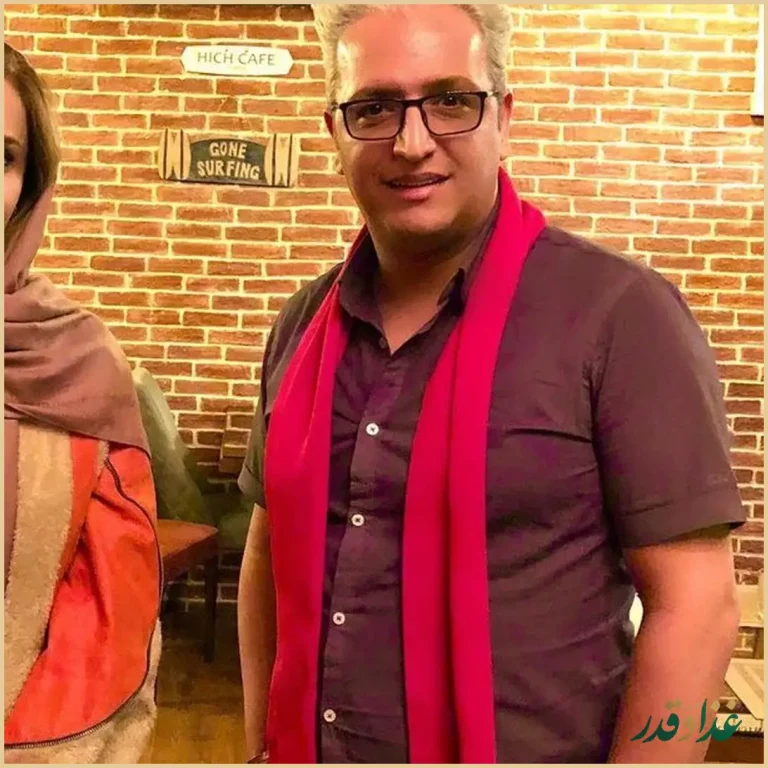 کافه رستوران سنتی هیچ