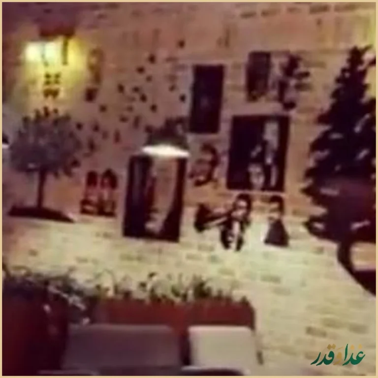 کافه رستوران رومنس