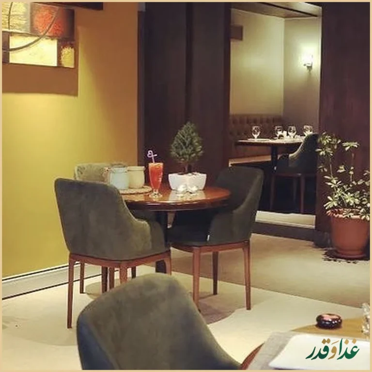 کافه رستوران ورتا