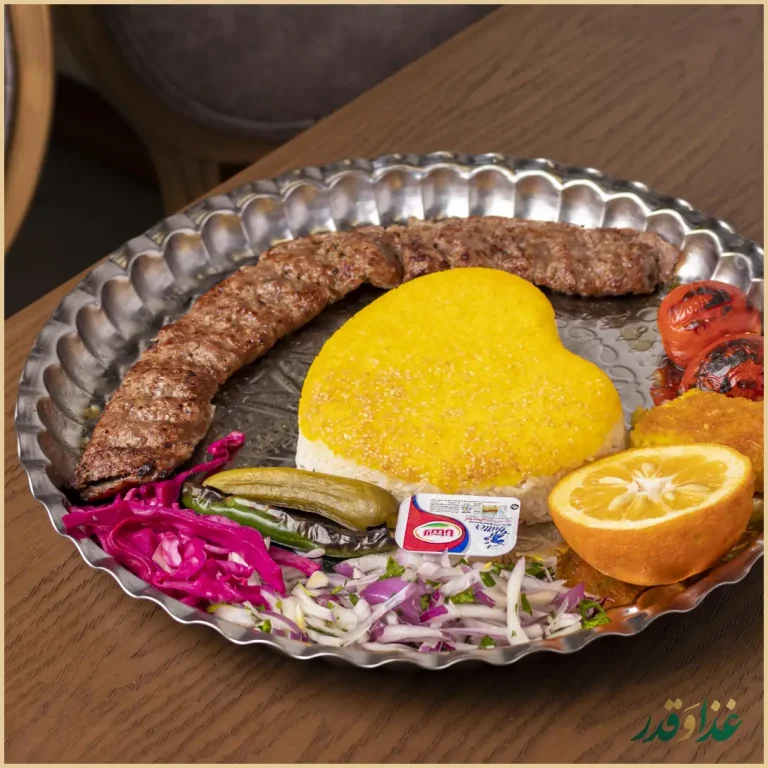 رستوران دنیز بناب