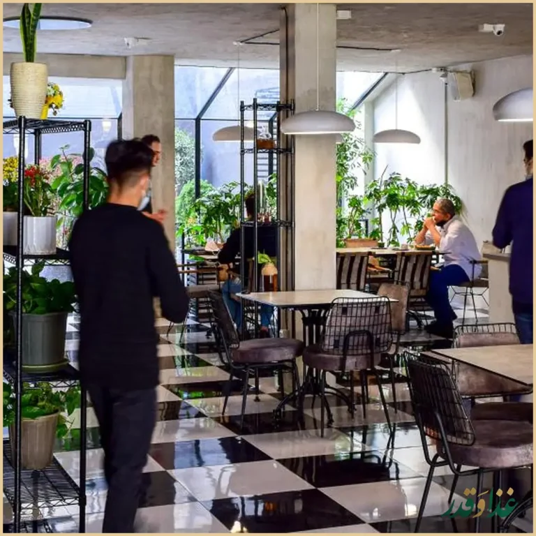 کافه رستوران کاما