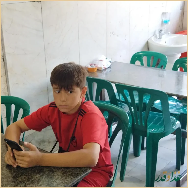 پیتزا همبرگر تنوری 2000