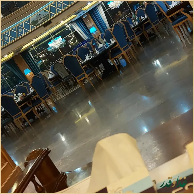 رستوران کاخ لیدوما