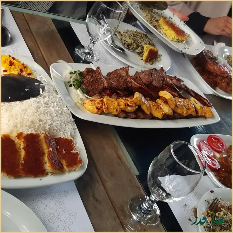 رستوران شاندیز ماهان