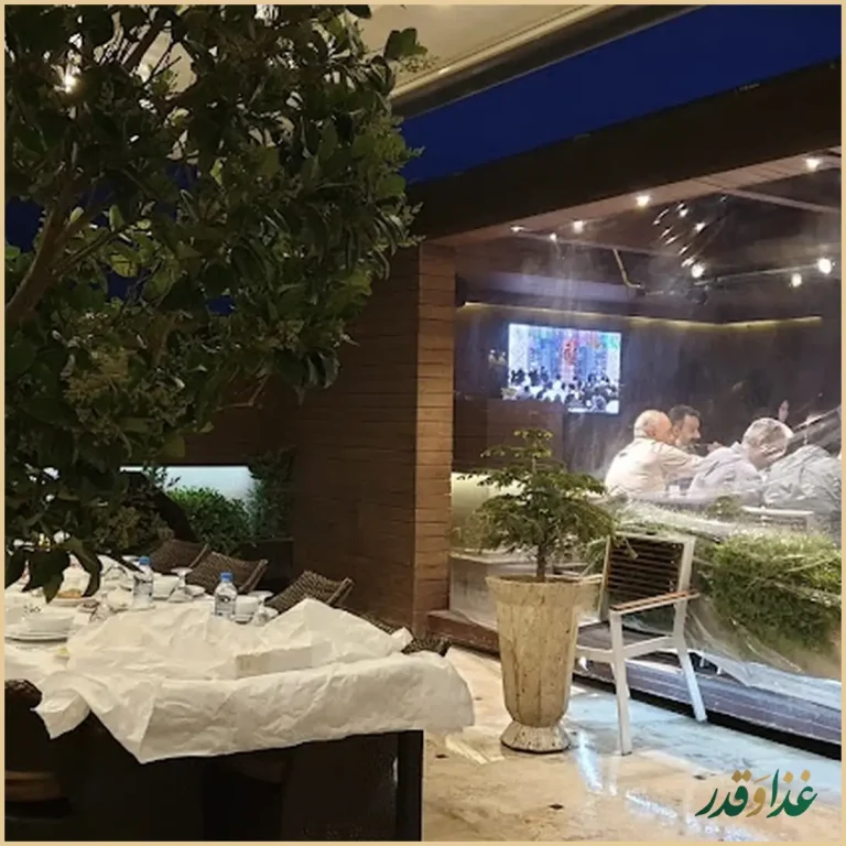 رستوران شاندیز ماهان