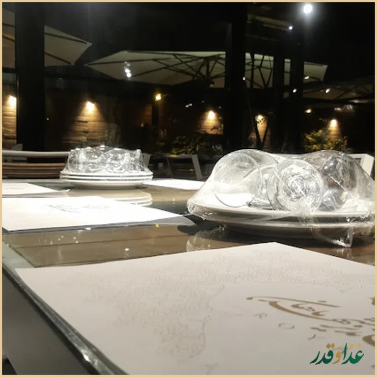 رستوران شاندیز ماهان