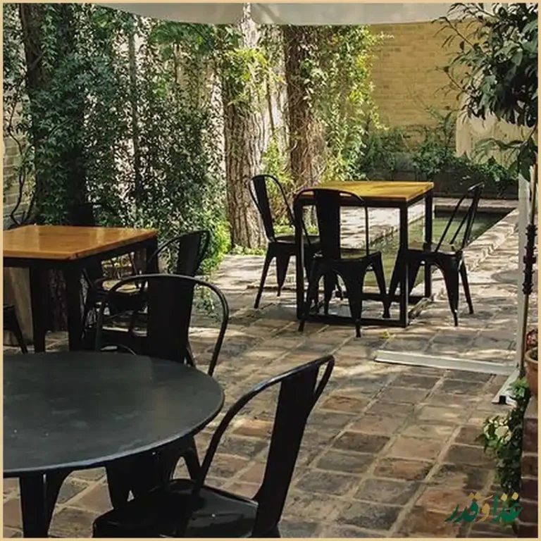 کافه رستوران ری‌را