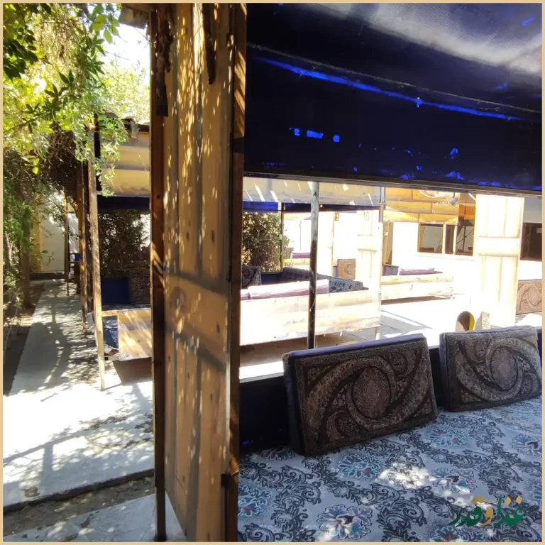 سفره خانه سنتی گل یخ