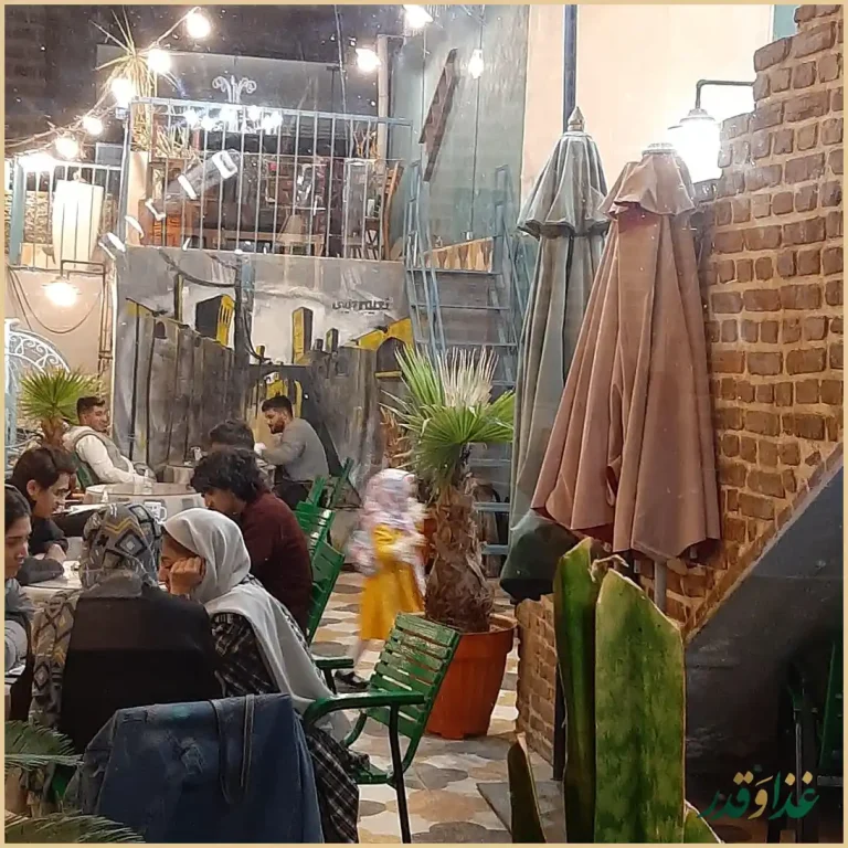 کافه عمارت شمسا