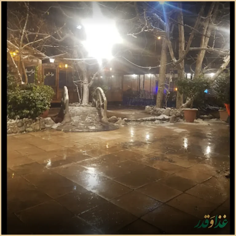 باغ رستوران شاندیز تهران
