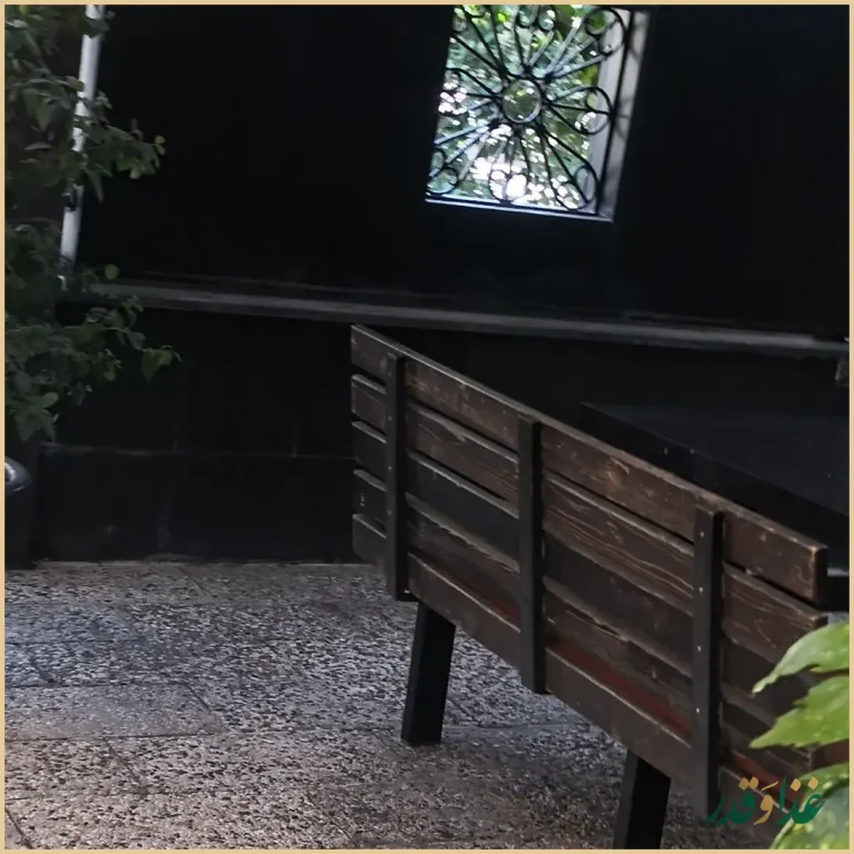 رستوران توتیا