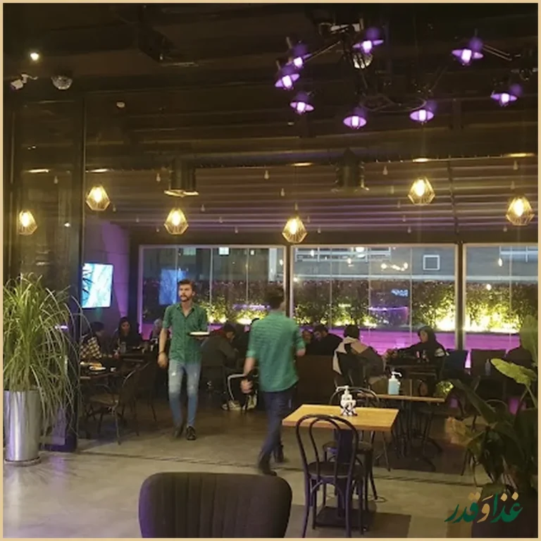 کافه رستوران تیوان