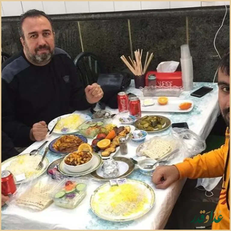 رستوران غنچه