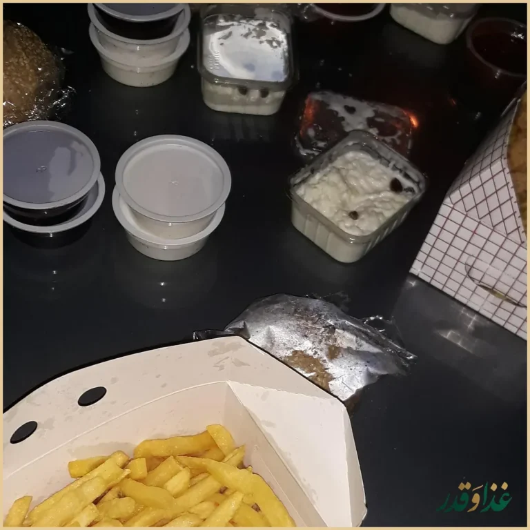 فست فود خروس