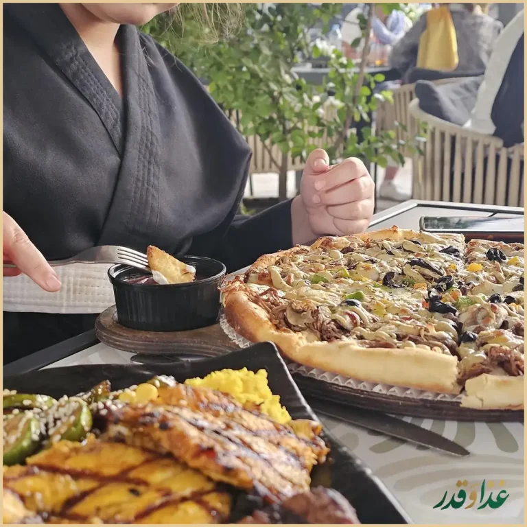 کافه رستوران گجا