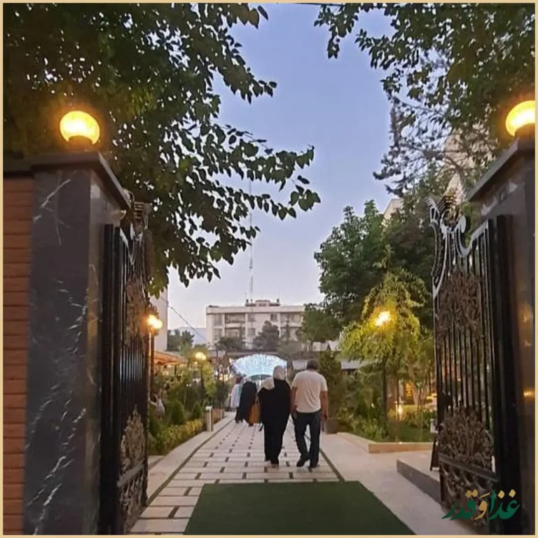 کافه رستوران گجا