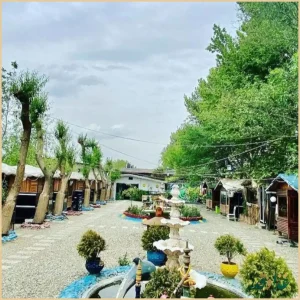 باغچه رستوران برکه