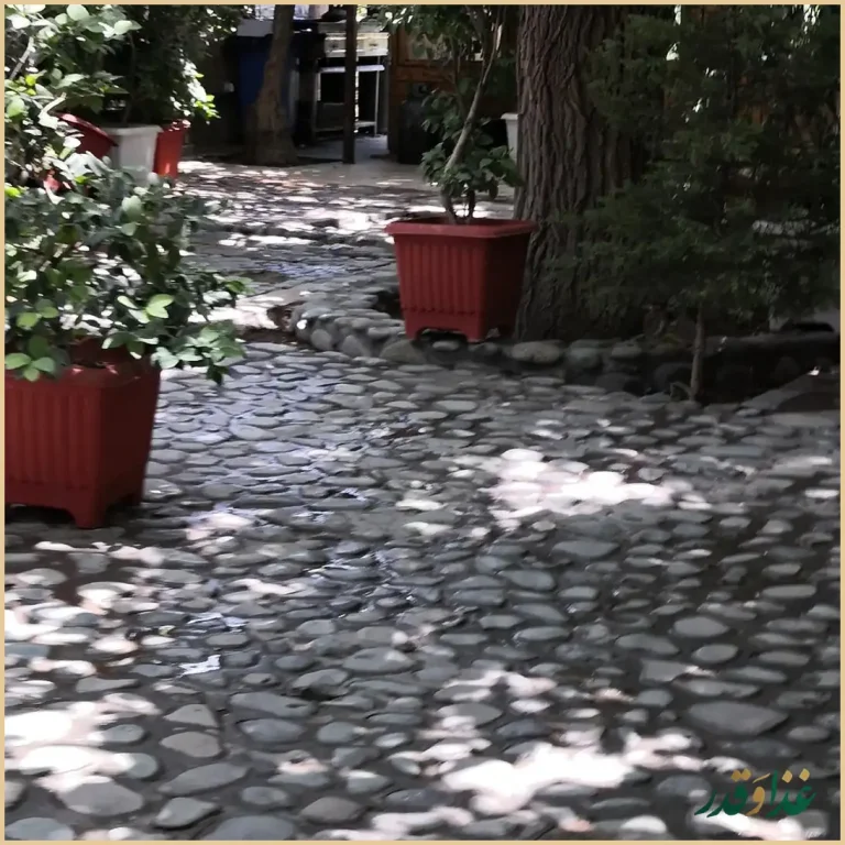 باغ رستوران نورا