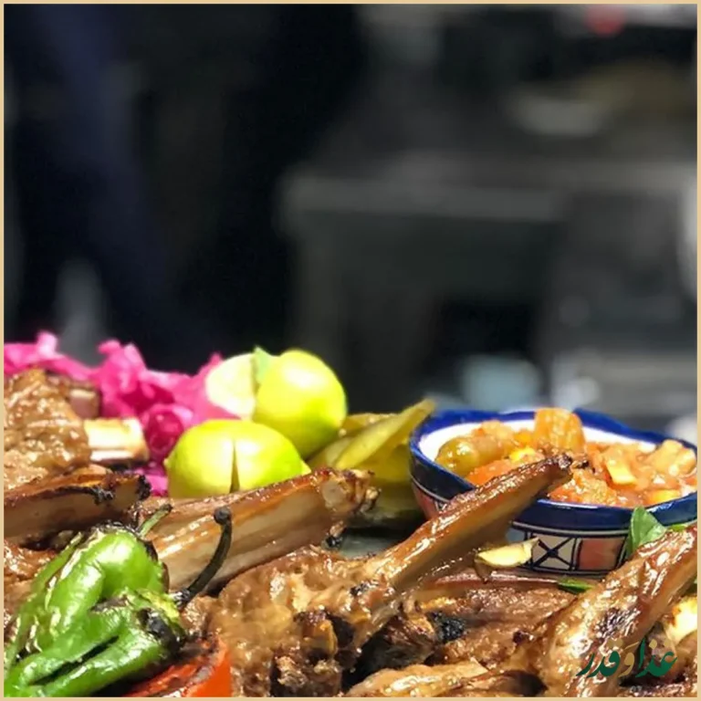 رستوران سنتی خشت بهشت