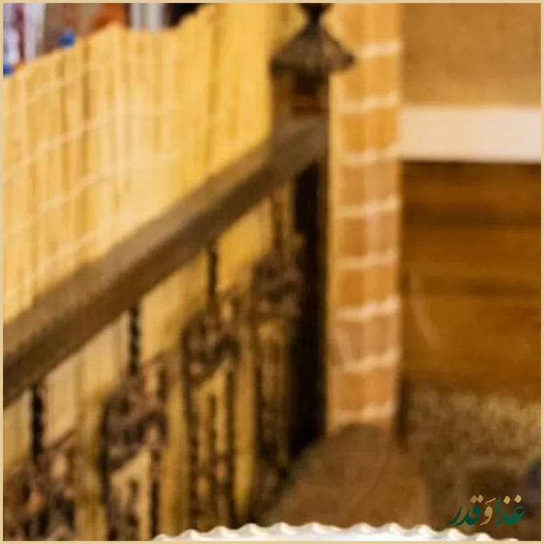 رستوران سنتی خشت بهشت