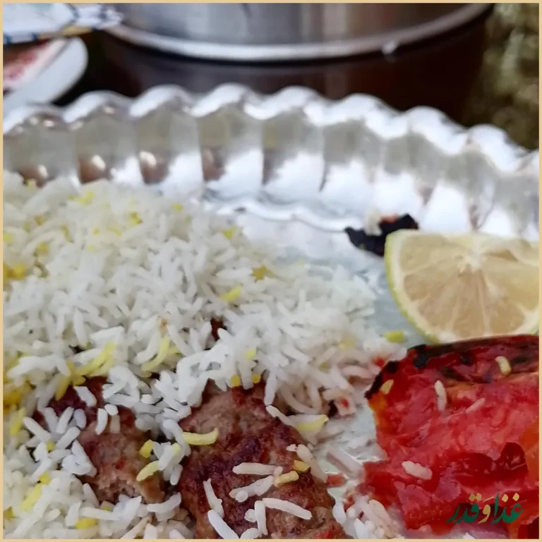 رستوران ایران کوچک