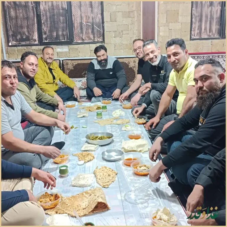 سفره خانه سنتی دورهمی