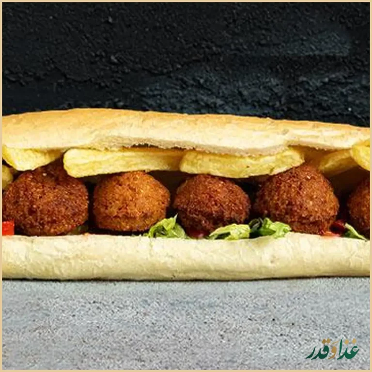 اژدر زاپاتا پونک (چهار دیواری )