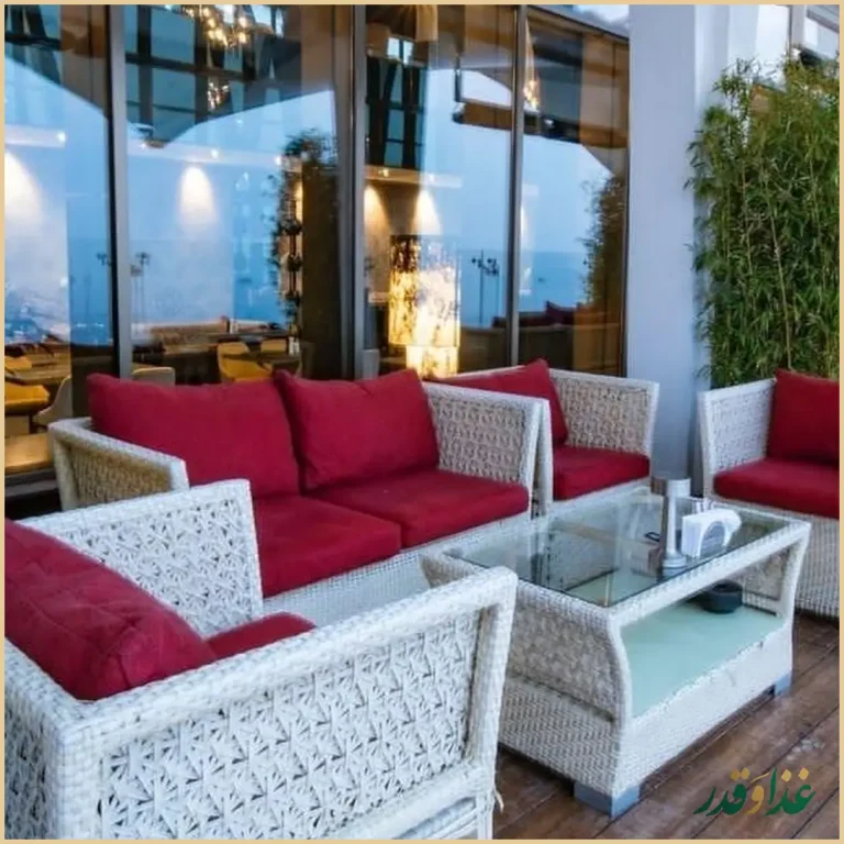 کافه رستوران اسکای لانژ