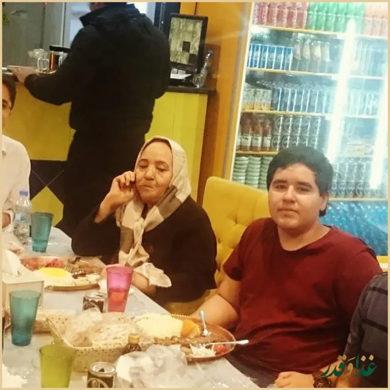 رستوران بام کوهسار