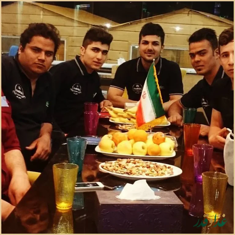 رستوران بام کوهسار