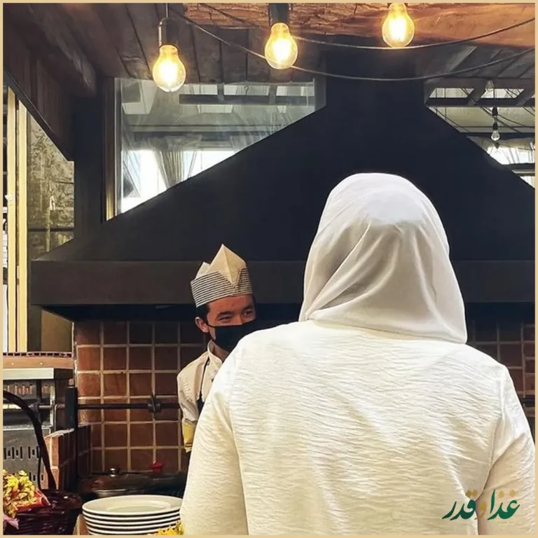 رستوران سنتی خوان باشی
