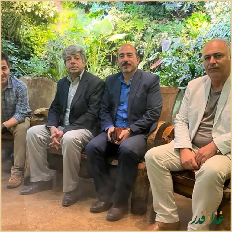 رستوران هودین و هورام