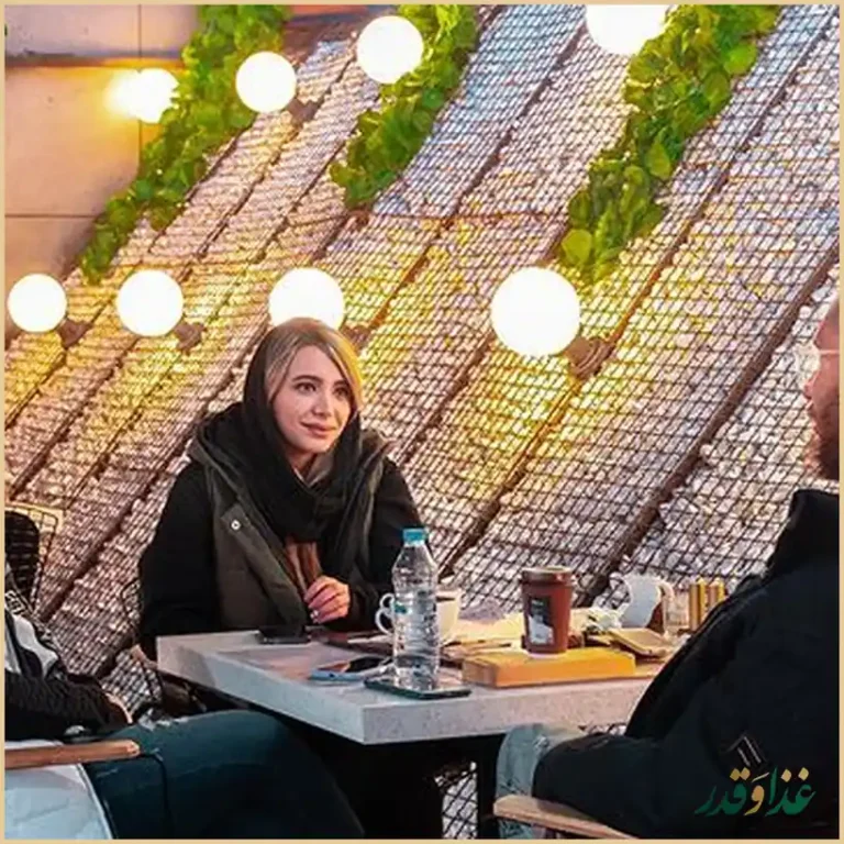 کافه رستوران ریوا