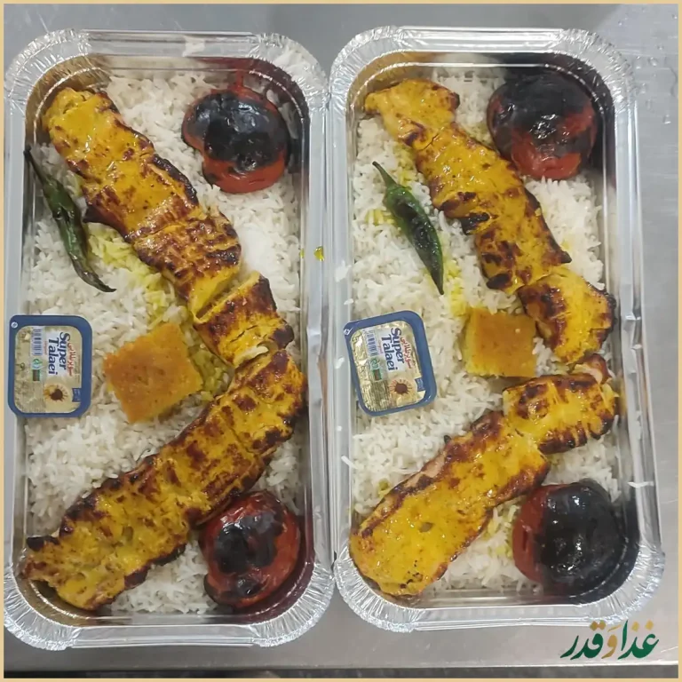 کترینگ مانیا