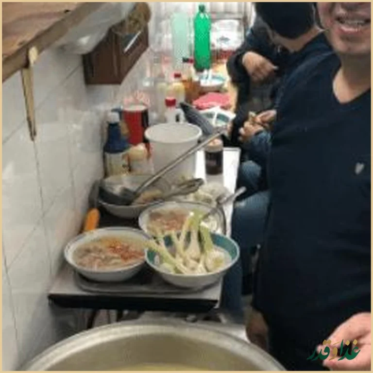 طباخی منوچهر