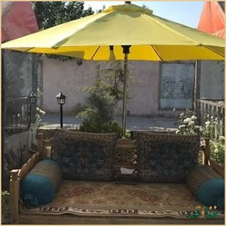 سفره خانه سنتی چهل ستون