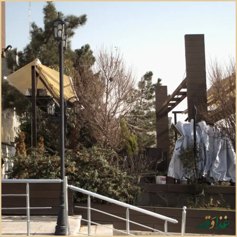 کافه و فست فود ژوبین