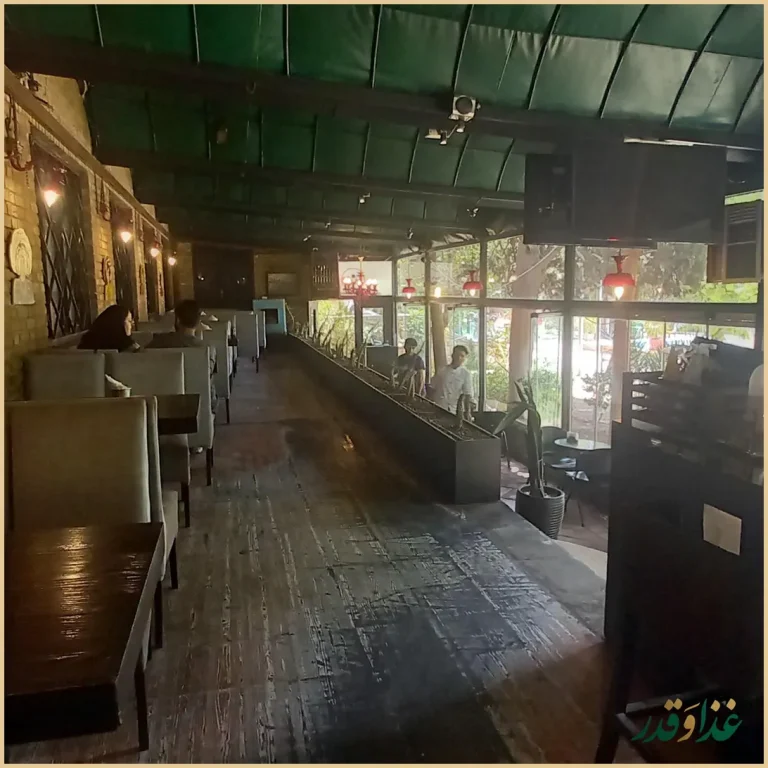 کافه رستوران خانه هنرمندان