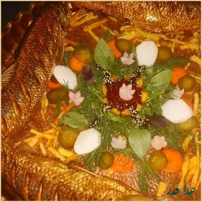 باغ رستوران مهروماه