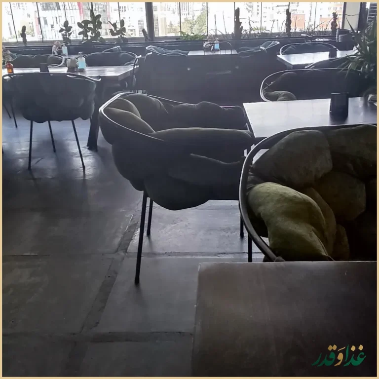 رستوران تیسا لانژ