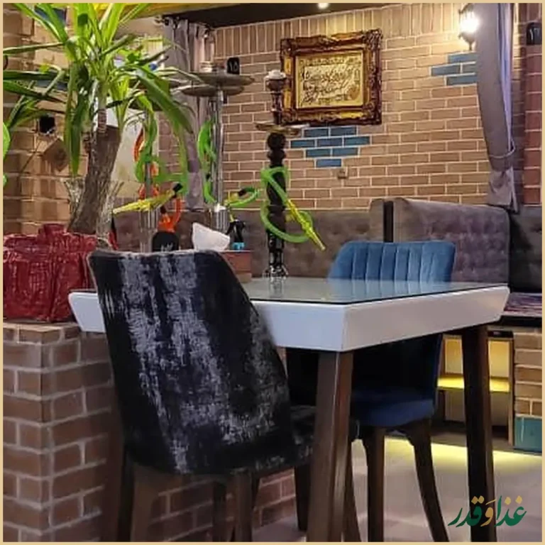 کافه رستوران ماه بانو