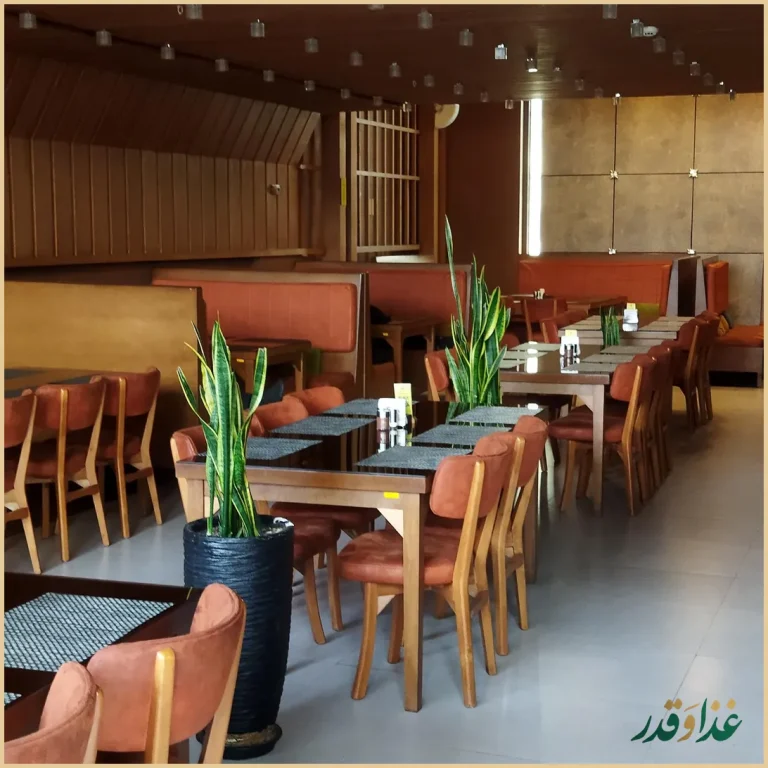 رستوران بین المللی تاک