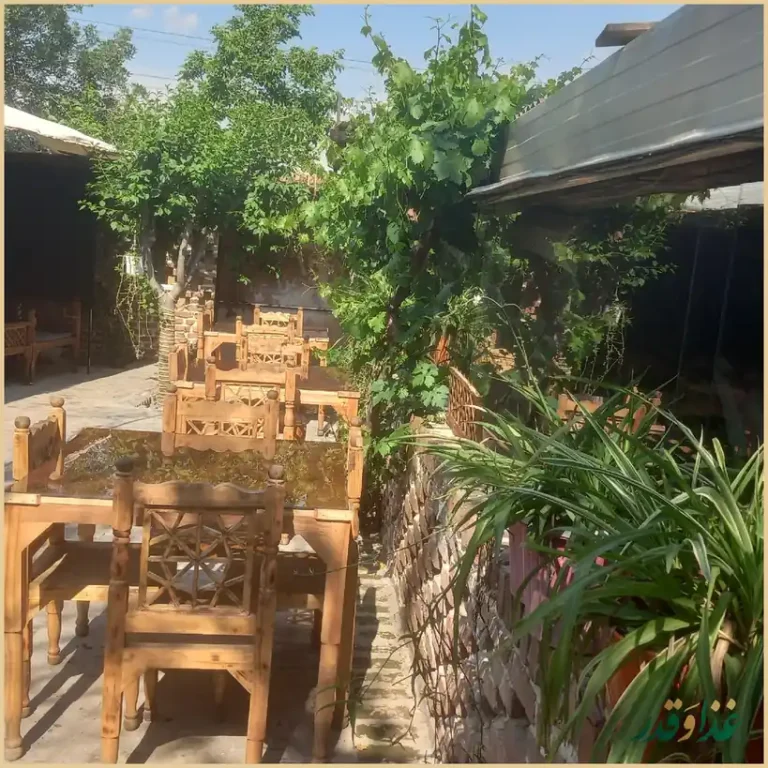 سفرخانه باغ رز