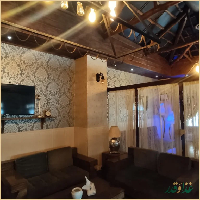 کافه رستوران دفینه