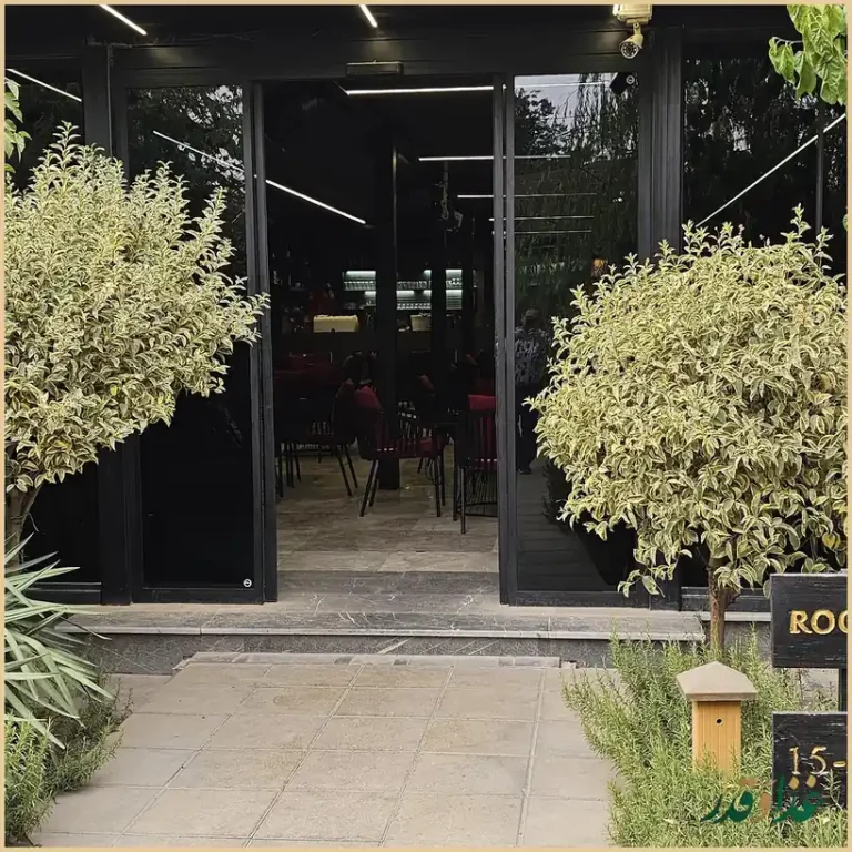 رستوران لوکاس