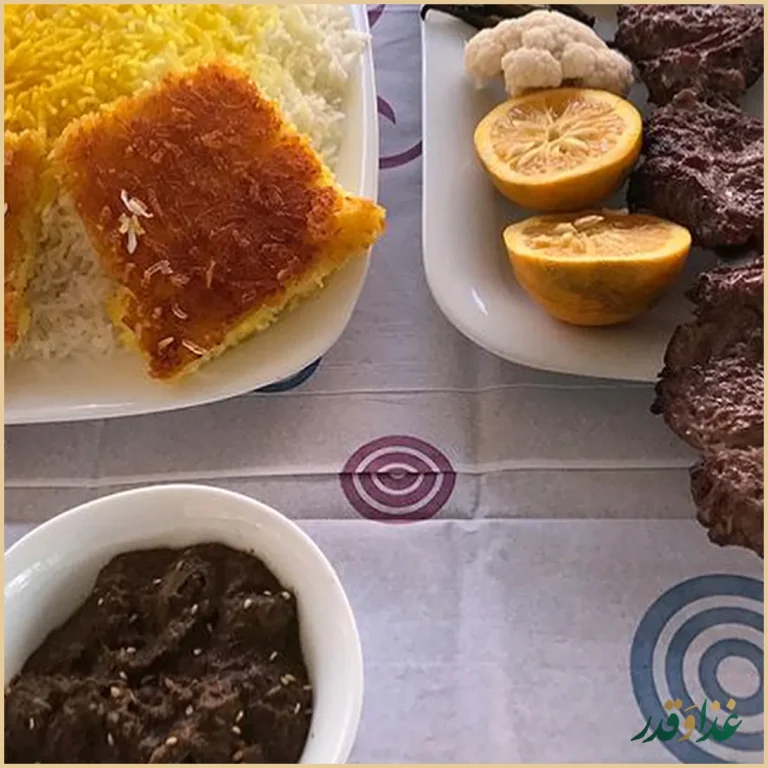 رستوران ماه و مهر