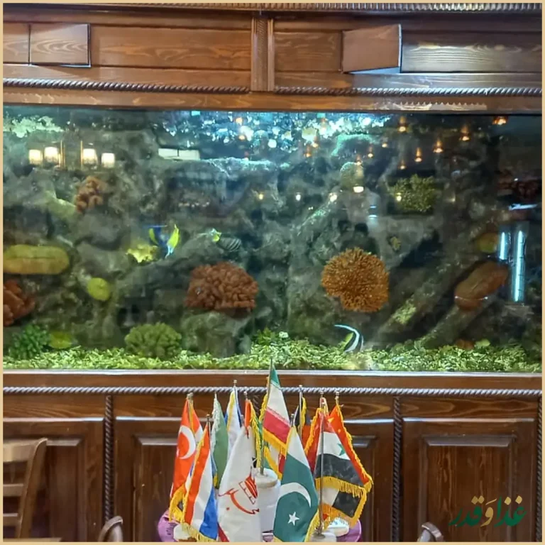 رستوران مجلل ری