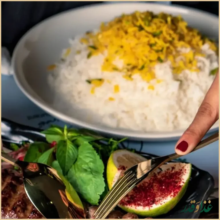 کافه رستوران سالمبا