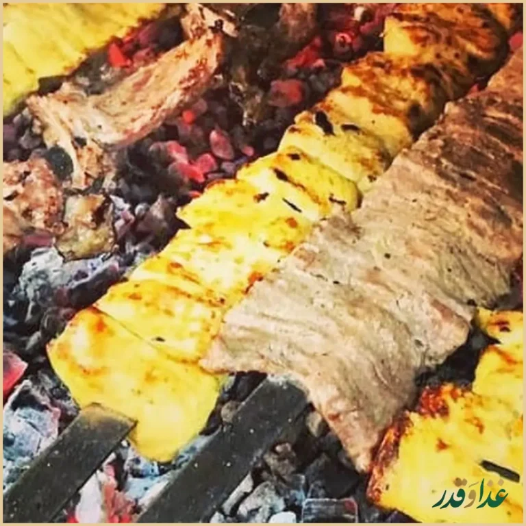 باغ رستوران خانوادگی باغستان