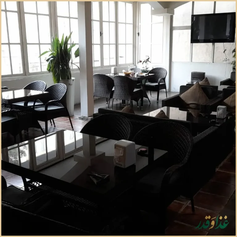 کافه رستوران کندو